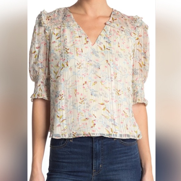 Walter baker floral blouse short sleeve ruffle blouse puff sleeve cream XS - Picture 2 of 5